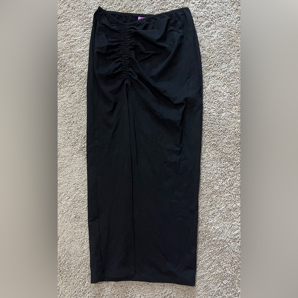 Edikted Black Skirt with Slit - Picture 2 of 6